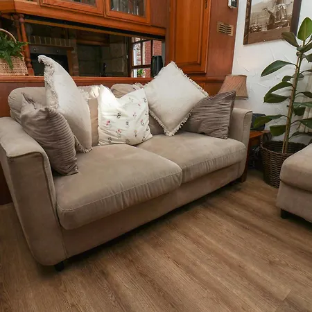 Bishop's Holiday home *